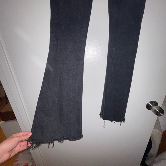 Mother Weekender Fray bootcut jeans in black wash NWOT - Picture 3 of 5